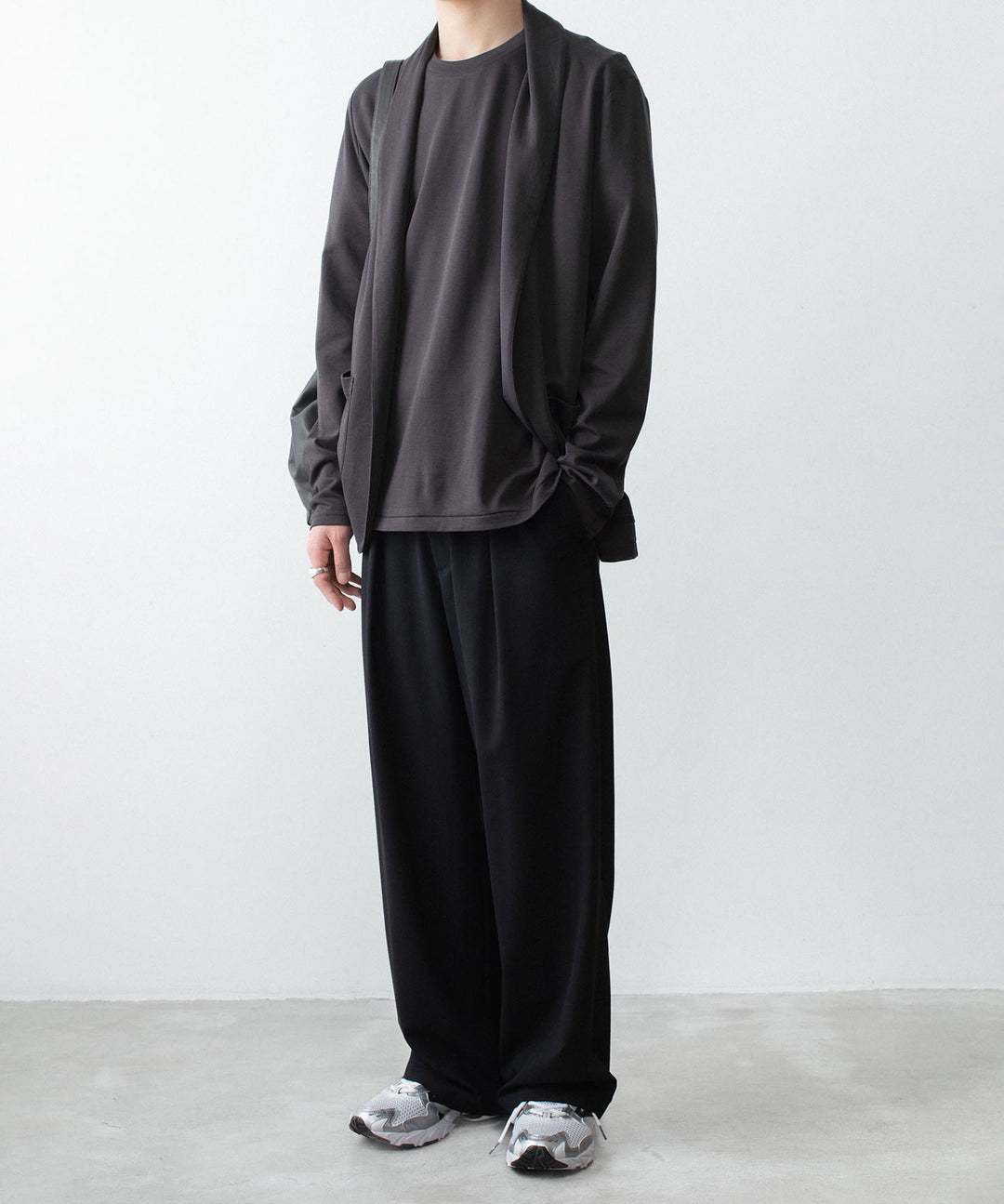 ATTACHMENT アタッチメントのCOTTON DOUBLE FACE SLIM FIT S/S TEE - D.GRAYの公式通販サイトsession福岡セレクトショップ