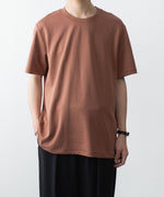 画像をギャラリービューアに読み込む, ATTACHMENT アタッチメントのCOTTON DOUBLE FACE SLIM FIT S/S TEE - BROWNの公式通販サイトsession福岡セレクトショップ
