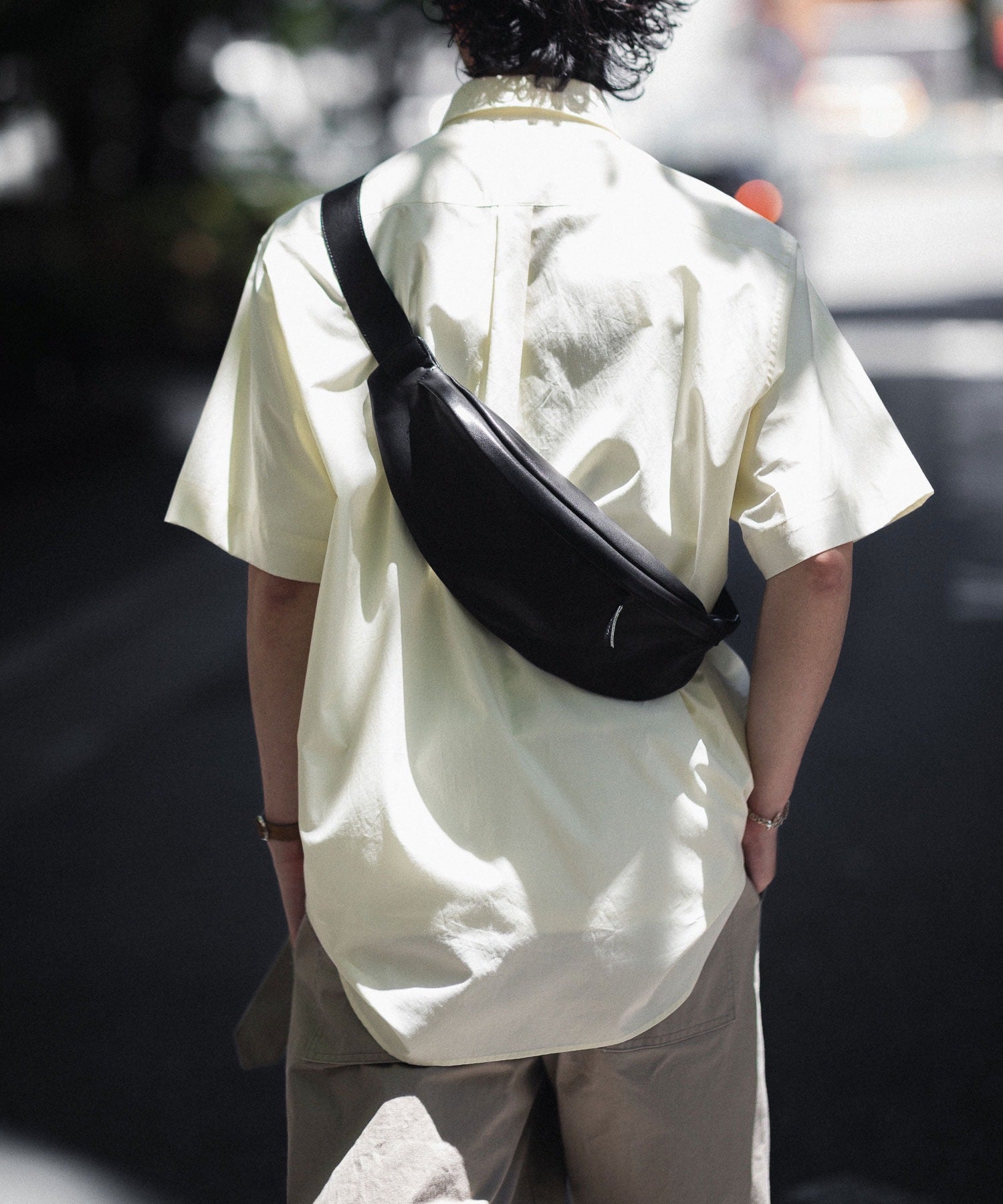 ssstein / シュタイン】LEATHER SLING BAG - BLACK | 公式通販サイト