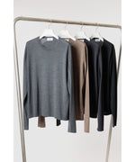 画像をギャラリービューアに読み込む, ATTACHMENT アタッチメントの× JOHN SMEDLEY MERINO EXTRAFINE WELTED CREW NECK L/S - BLACKの公式通販サイトsession福岡セレクトショップ
