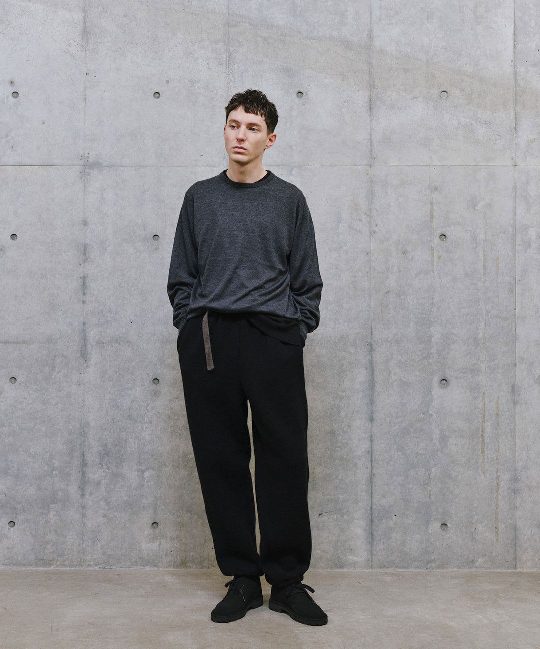 MAYKAM メイカムのSTRUCTURE EYELET CREW NECKのSTONE GREY 公式通販サイトsession福岡セレクトショップ