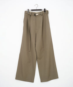 UJOH ウジョーのBELTED WIDE STRAIGHT PNT MOSS GRAYの公式通販サイトsession福岡セレクトショップ