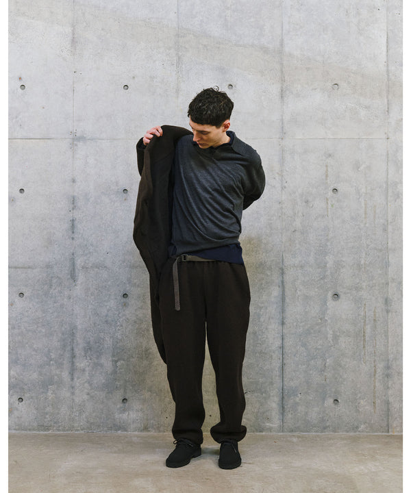 MAYKAM(メイカム)の26-27AWコレクションのLOOK005