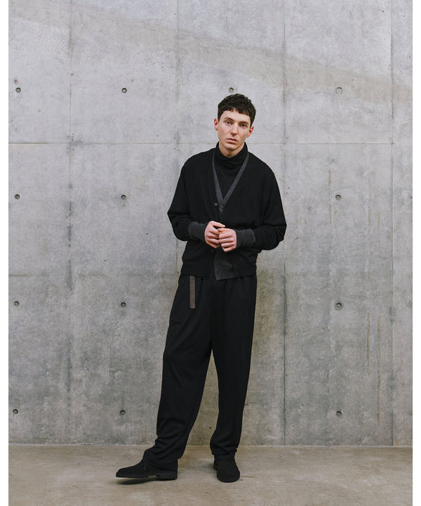 MAYKAM(メイカム)の26-27AWコレクションのLOOK007