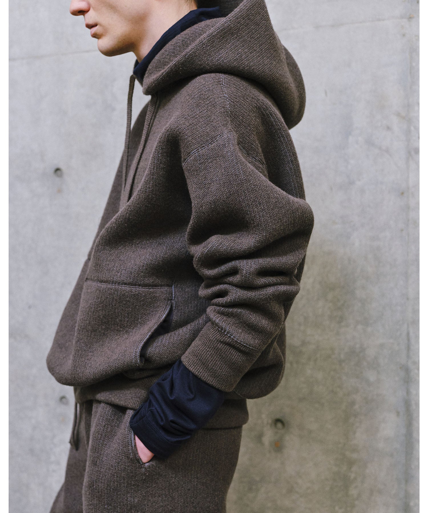 MAYKAM(メイカム)の26-27AWコレクションのLOOK010