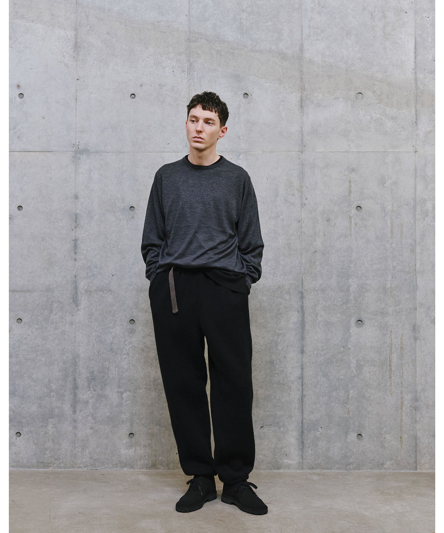 MAYKAM(メイカム)の26-27AWコレクションのLOOK012
