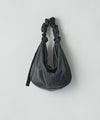 【ssstein】GOAT LEATHER SHIRRING HANDLE SHOULDER BAG - BLACK