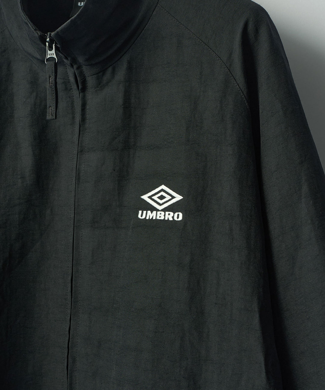【ssstein × UMBRO】LINEN/NYLON TRACK JACKET - BLACK