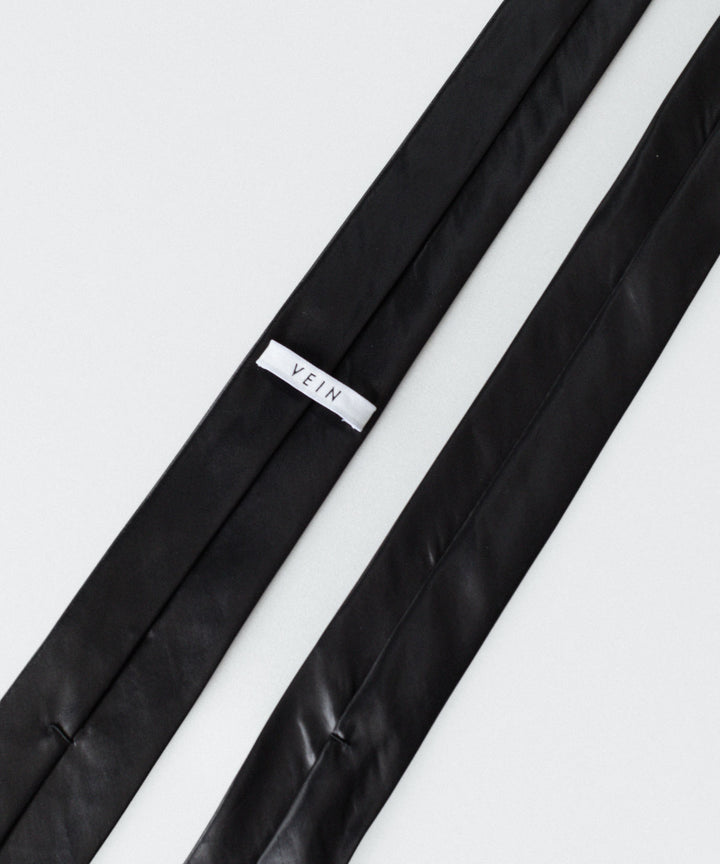 【 VEIN 】PE VINTAGE SATIN NARROW TIE - BLACK