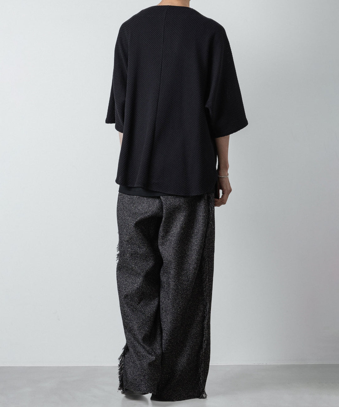 ato(アトウ)のCOTTON RUSSELL OVERSIZED TEE - BLACKの公式通販サイトsession福岡セレクトショップ