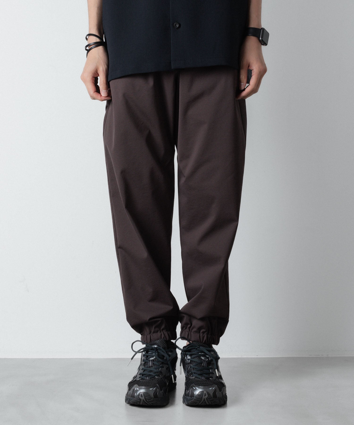 ATTACHMENT アタッチメントのPE HIGH GAUGE JERSEY TRAINING PANTS - L.BROWNの公式通販サイトsession福岡セレクトショップ