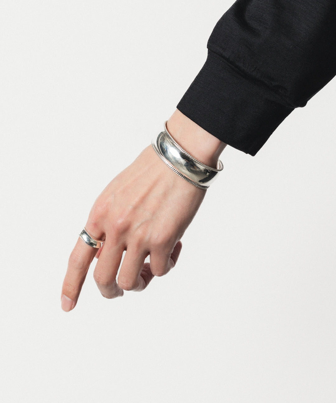 INTÉRIM インテリムの TAXCO SILVER ROUND TRIM BANGLEの公式通販サイトsession福岡セレクトショップ