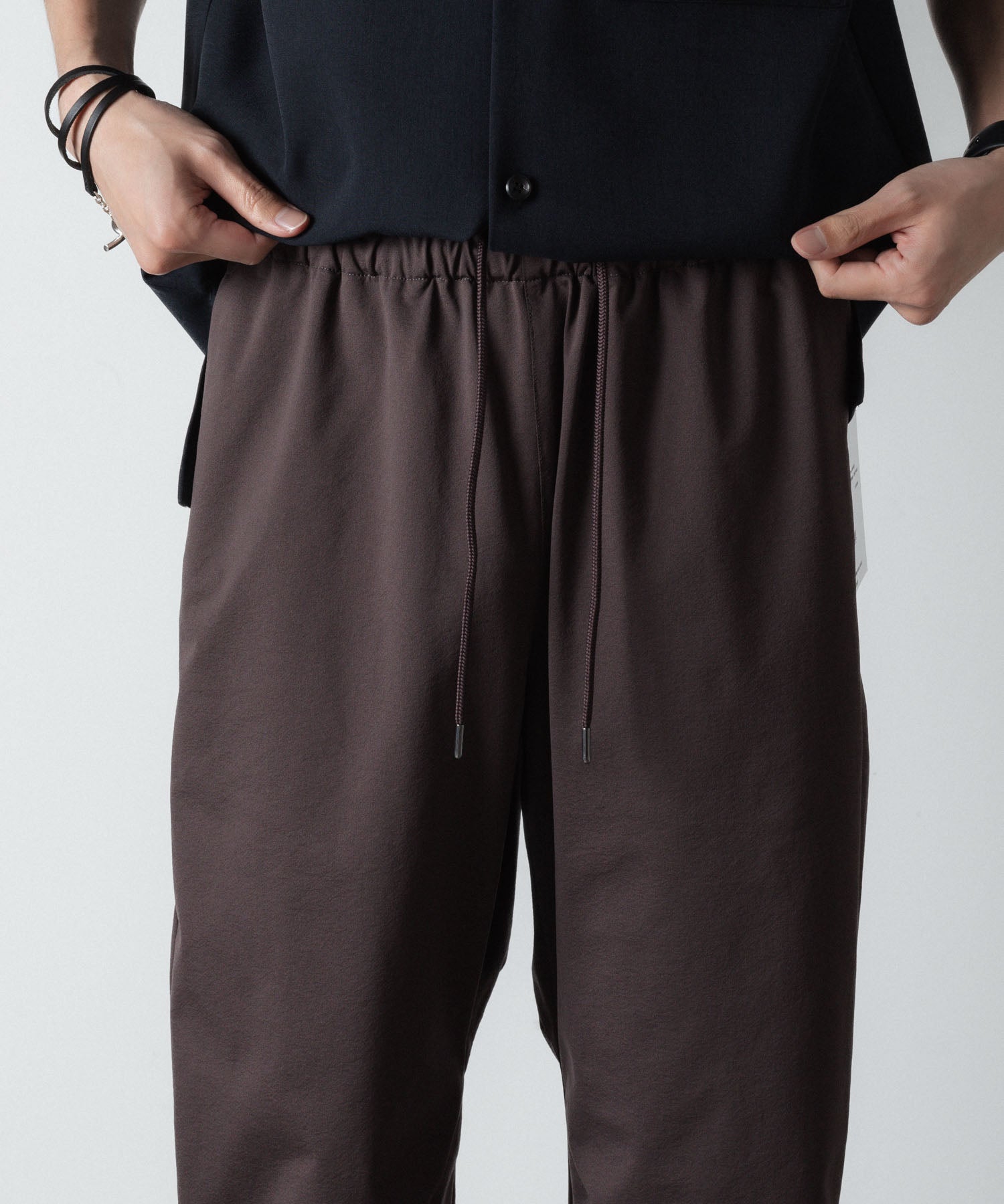 ATTACHMENT アタッチメントのPE HIGH GAUGE JERSEY TRAINING PANTS - L.BROWNの公式通販サイトsession福岡セレクトショップ