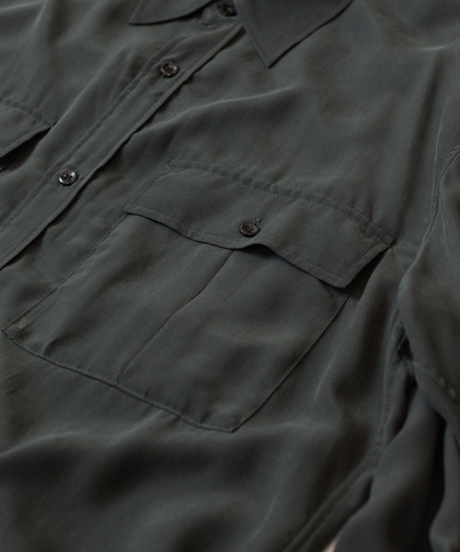 ATTACHMENT アタッチメントのCU/RY FIBRIL TAFFETA PATCH POCKET L/S SHIRT - D.GRAYの公式通販サイトsession福岡セレクトショップ
