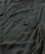 画像をギャラリービューアに読み込む, ATTACHMENT アタッチメントのCU/RY FIBRIL TAFFETA PATCH POCKET L/S SHIRT - D.GRAYの公式通販サイトsession福岡セレクトショップ
