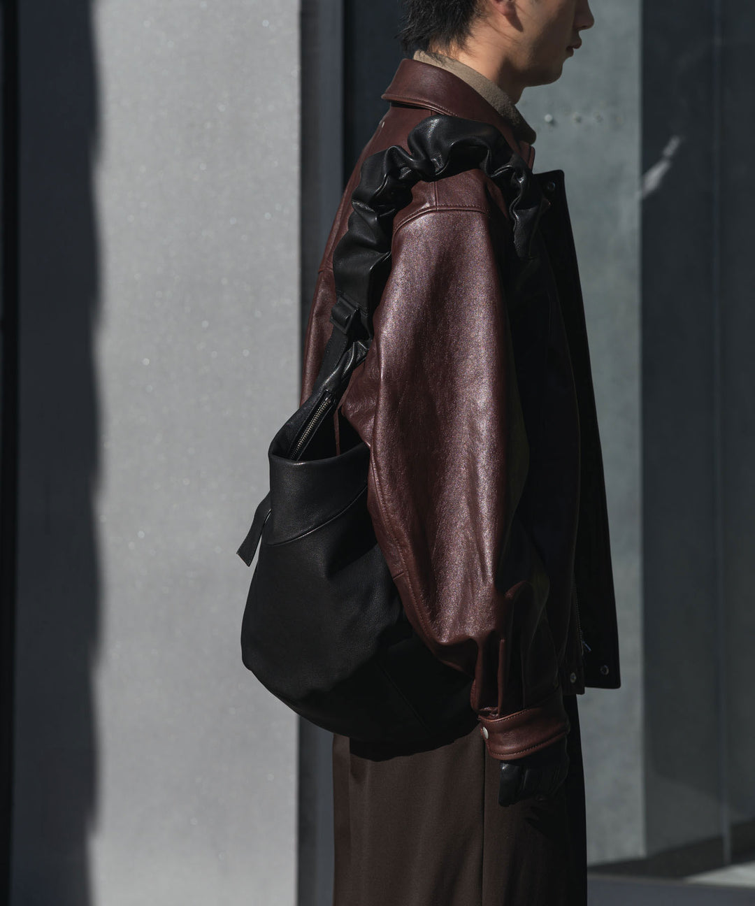 ssstein(シュタイン)のTWIST SHOULDER BAG - BLACKの公式通販サイトsession福岡セレクトショップ