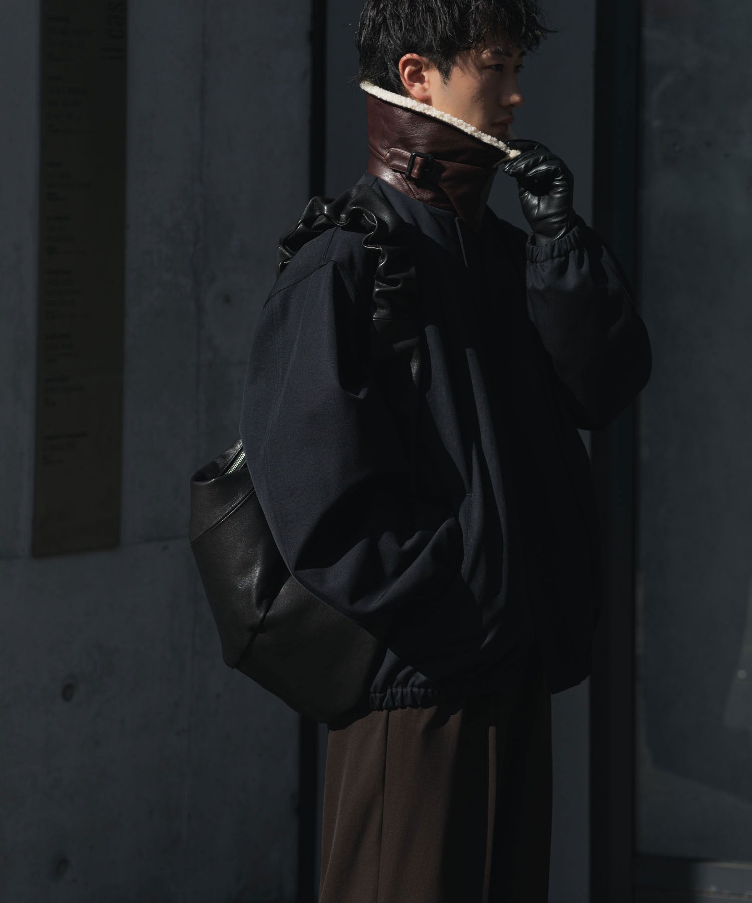 ssstein / シュタイン】TWIST SHOULDER BAG - BLACK | 公式通販サイト