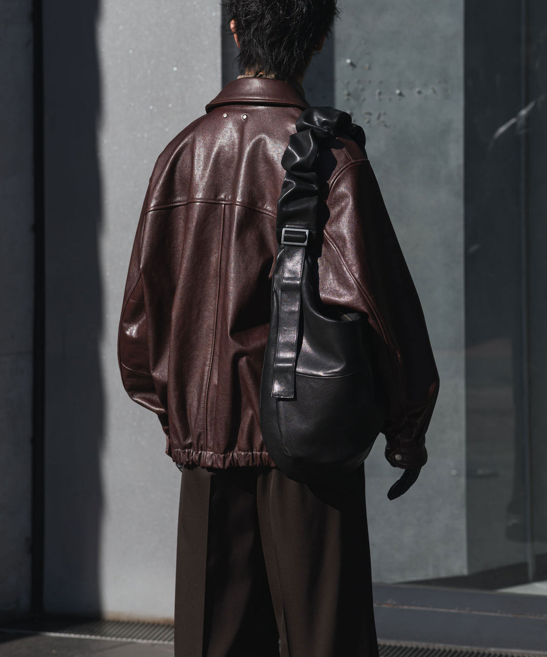 ssstein(シュタイン)のTWIST SHOULDER BAG - BLACKの公式通販サイトsession福岡セレクトショップ