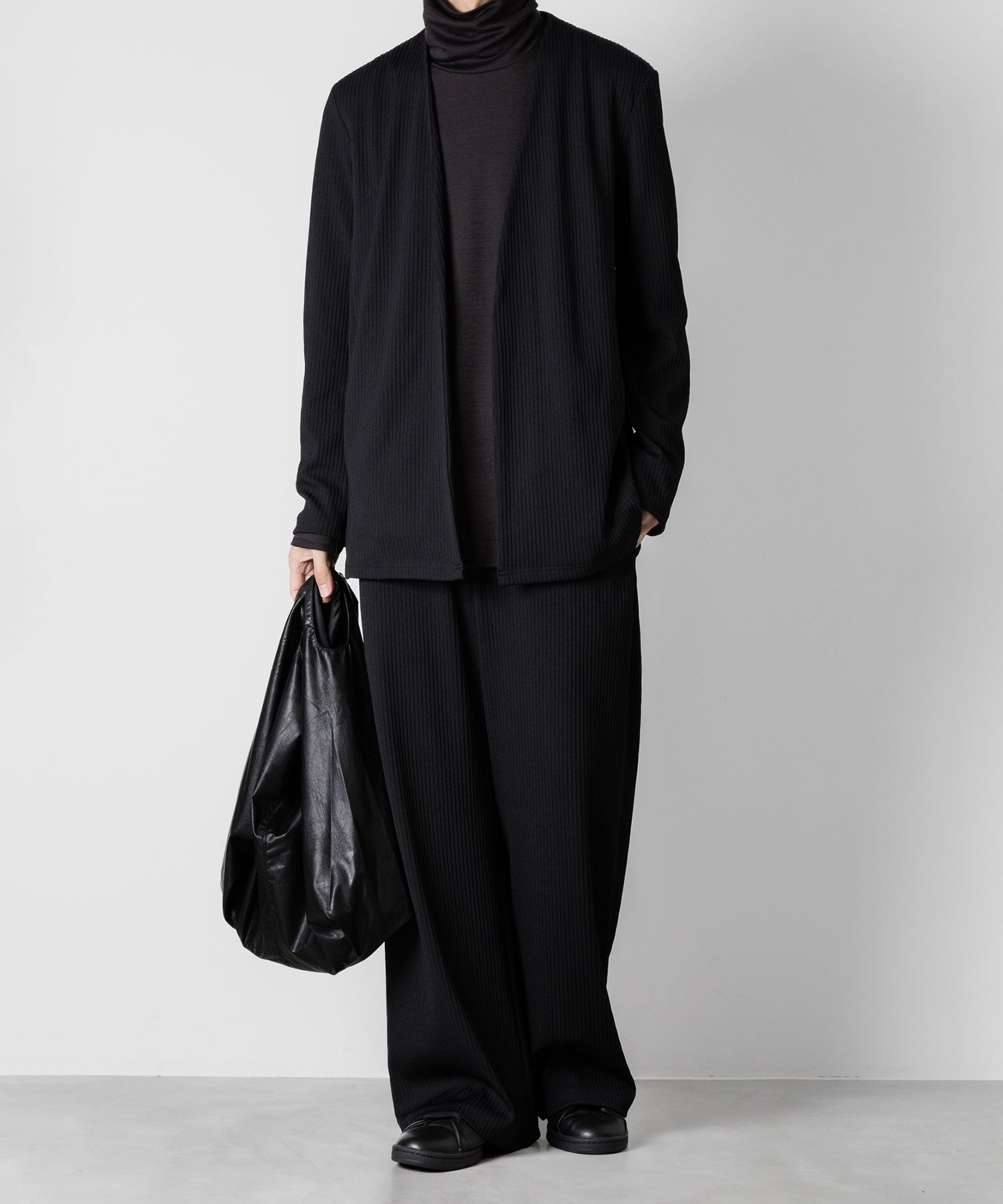 ATTACHMENT アタッチメントのPE STRETCH RIB WIDE LOUNGE TROUSERS - BLACK 公式通販サイトsession福岡セレクトショップ