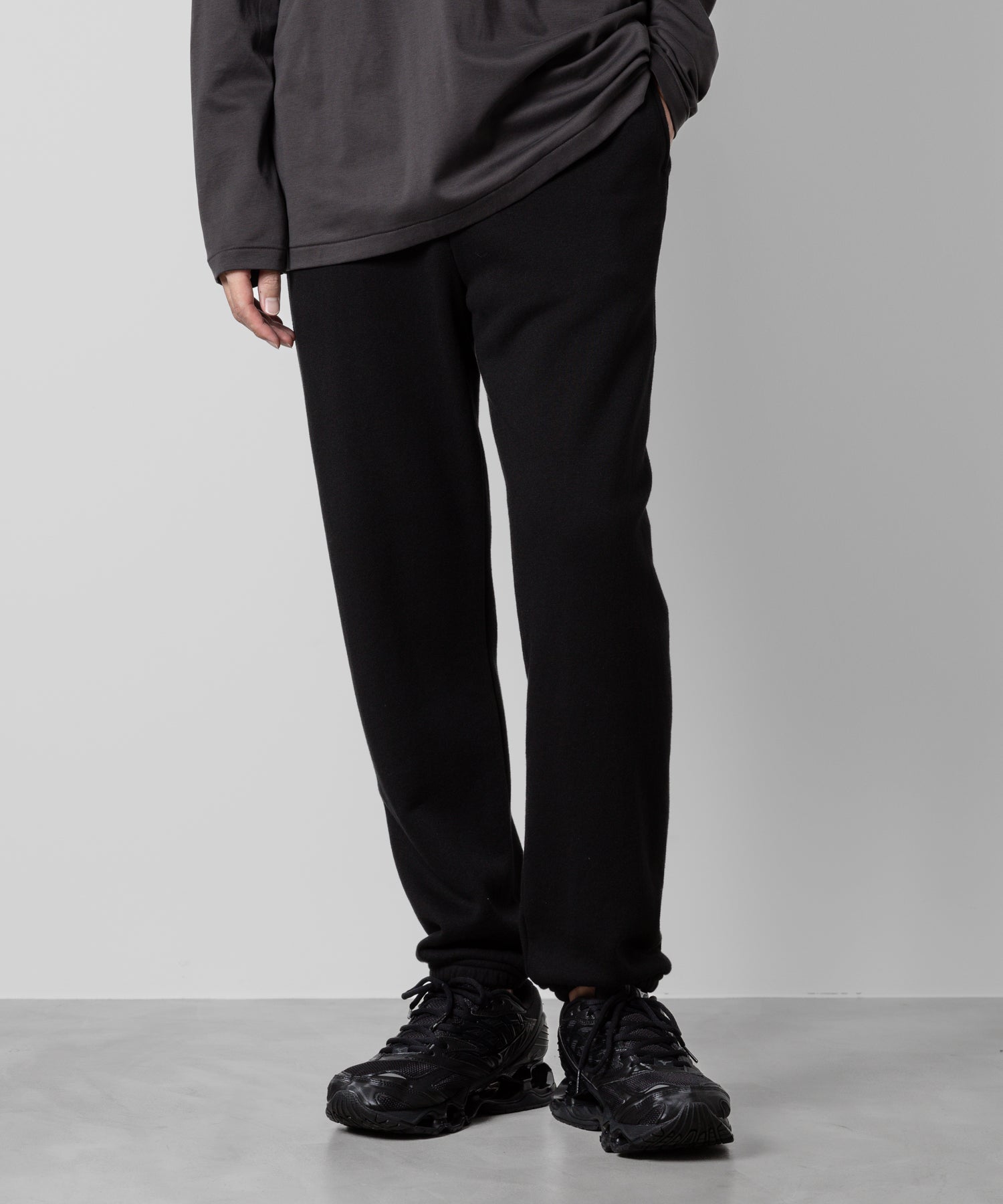 ATTACHMENT アタッチメントのSOFT CLASSIC TERRY SWEAT PANTS - BLACKの公式通販サイトsession福岡セレクトショップ