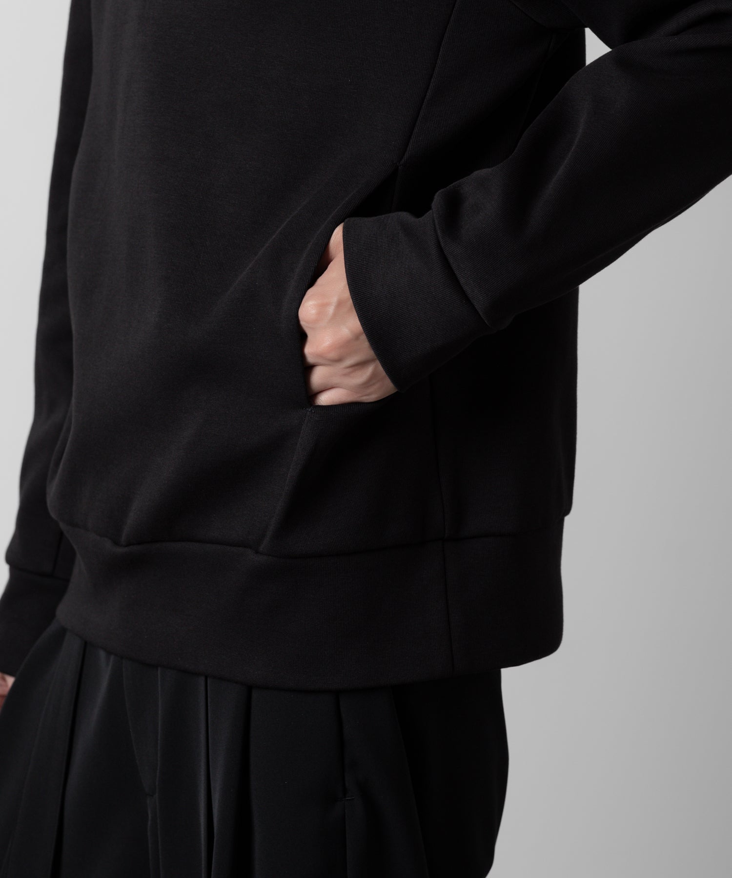 ATTACHMENT アタッチメントのCO/PE DOUBLE KNIT PULLOVER - BLACK 公式通販サイトsession福岡セレクトショップ