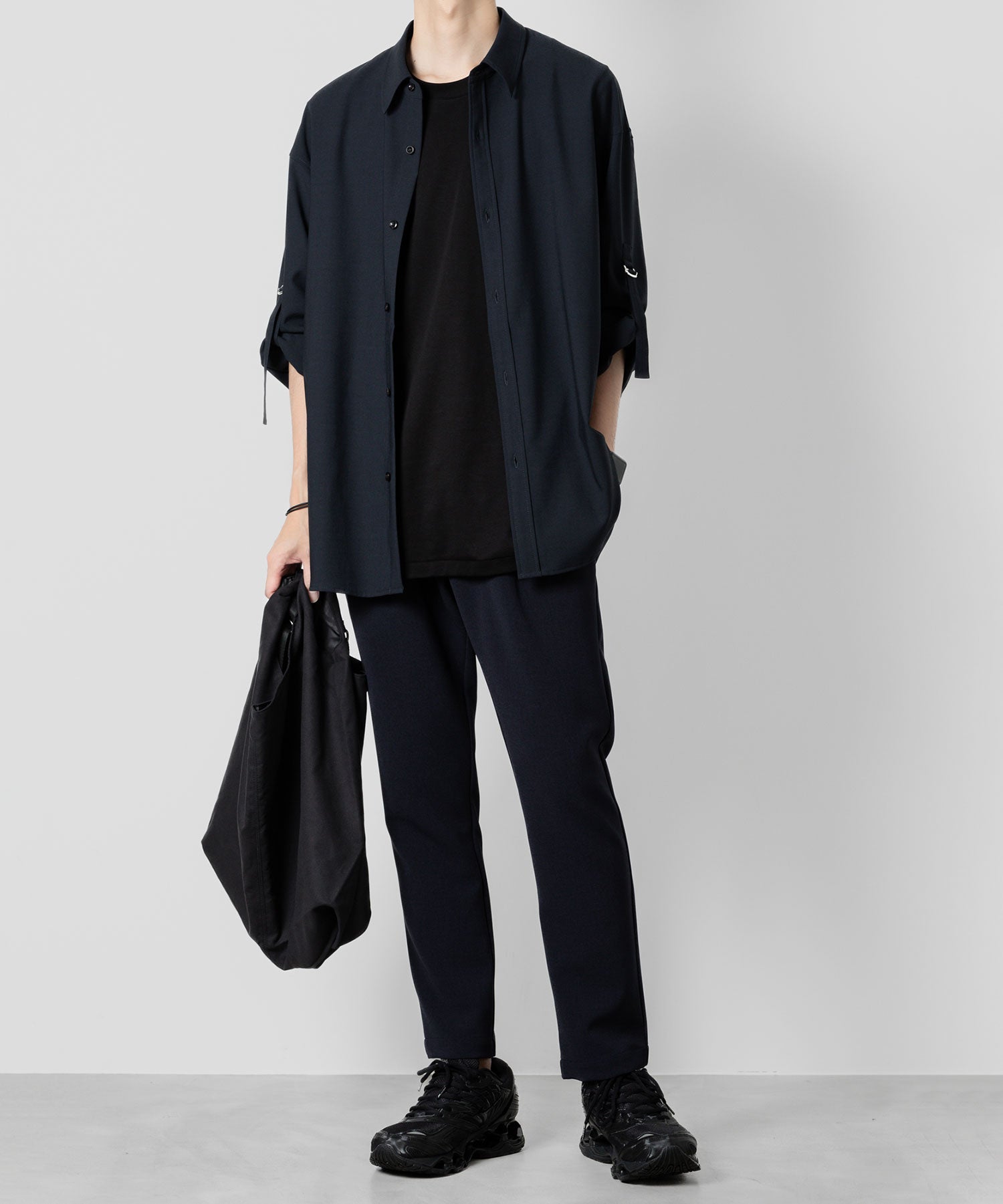 【ATTACHMENT】ATTACHMENT アタッチメントのPE STRETCH DOUBLE CLOTH REGULAR FIT EASY TROUSERS - NAVY 公式通販サイトsession福岡セレクトショップ