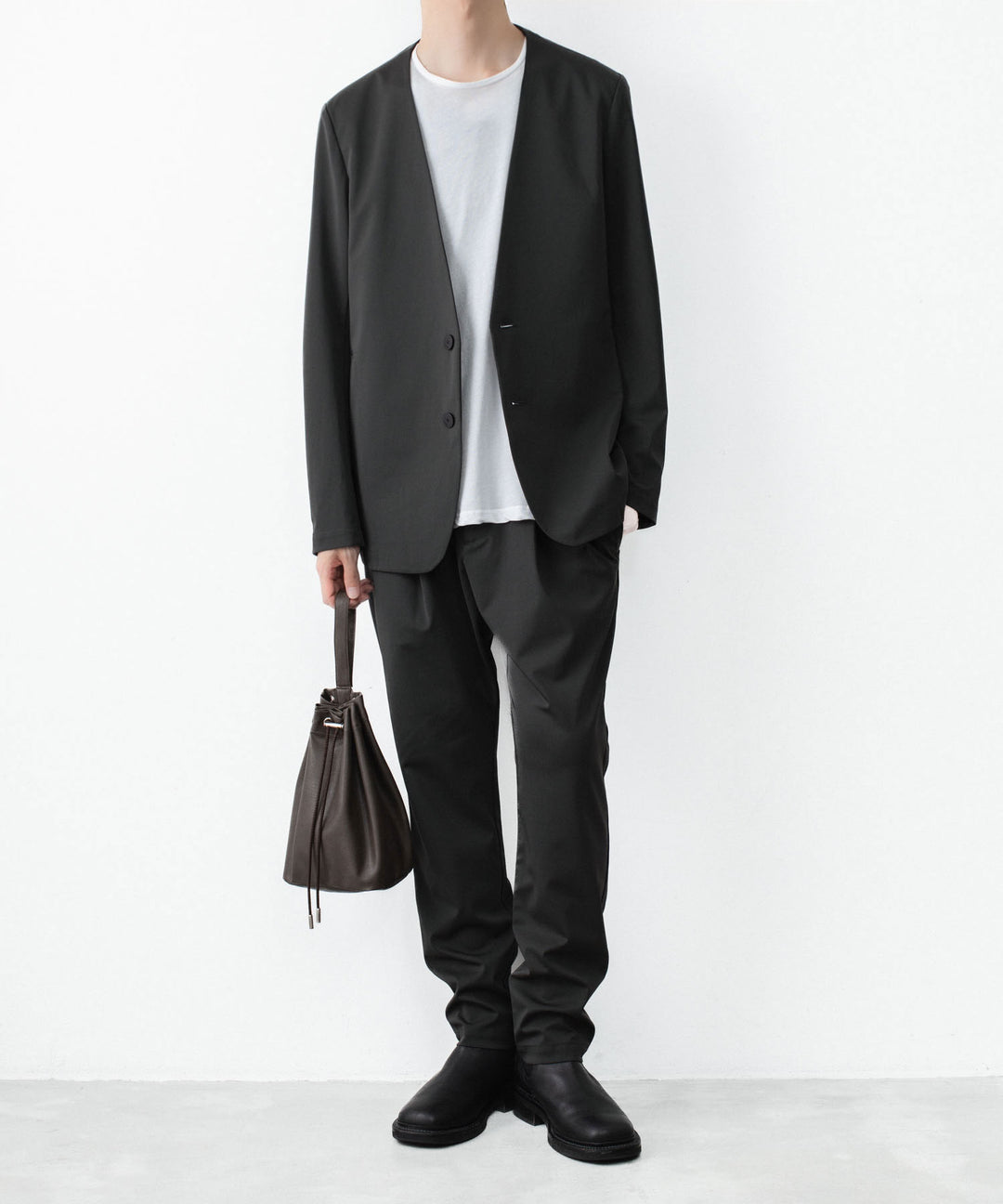 ATTACHMENT / EXCLUSIVE ITEMアタッチメントのLUCA MATTE TWIST COLLARLESS JKT - D.KHAKIの公式通販サイトsession福岡セレクトショップ