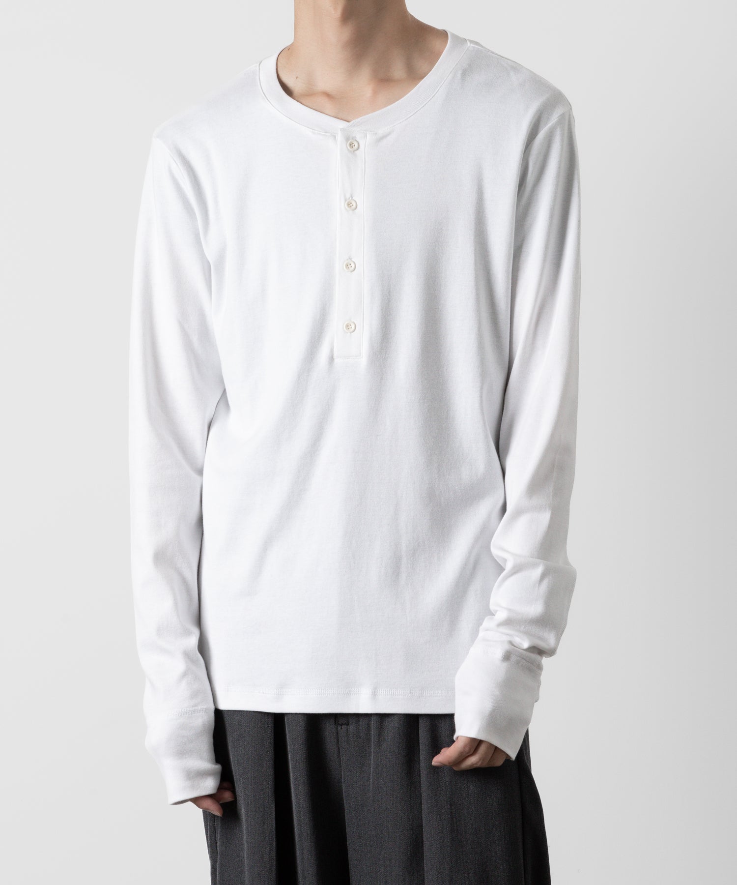 ATTACHMENT アタッチメントのSVIN CO RIB HENLEY NECK L/S TEE - WHITE 公式通販サイトsession福岡セレクトショップ