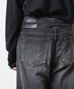 画像をギャラリービューアに読み込む, ATTACHMENT アタッチメントの11OZ DENIM FLAP JEANS - BLACKの公式通販サイトsession福岡セレクトショップ
