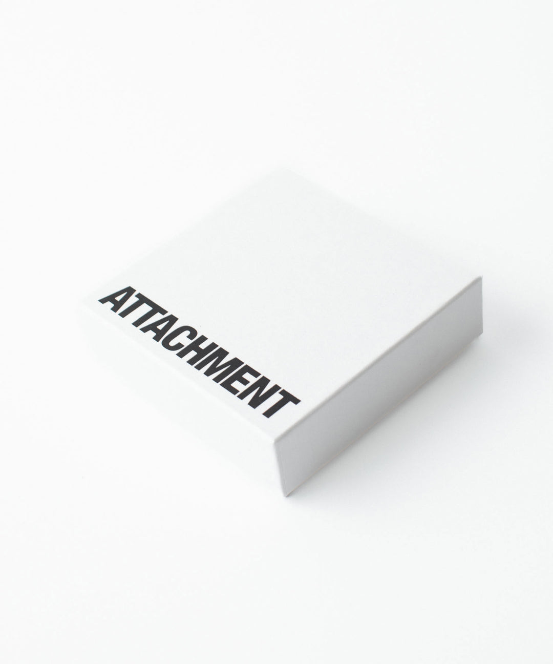 ATTACHMENT アタッチメントのCOW LEATHER BRACELET - BEIGEの公式通販サイトsession福岡セレクトショップ
