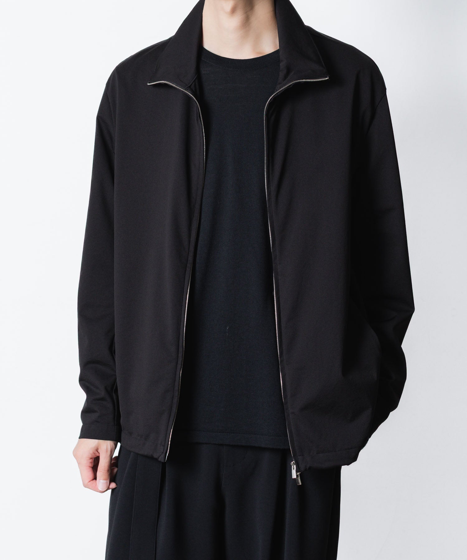 attachmentアタッチメントPEスムースMA-1シースルーJKTブラック1 ATTACHMENT /アタッチメント】PE HIGH GAUGE JERSEY TRACK JKT - BLACK