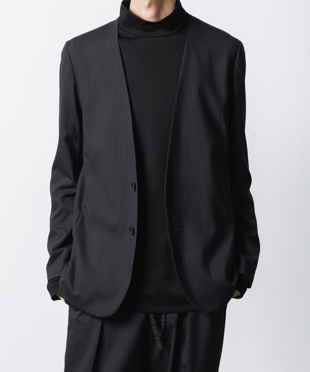 ATTACHMENT アタッチメントのT/W/SI STRETCH GABARDINE COLLARLESS JKT - S.BLACKの公式通販サイトsession福岡セレクトショップ