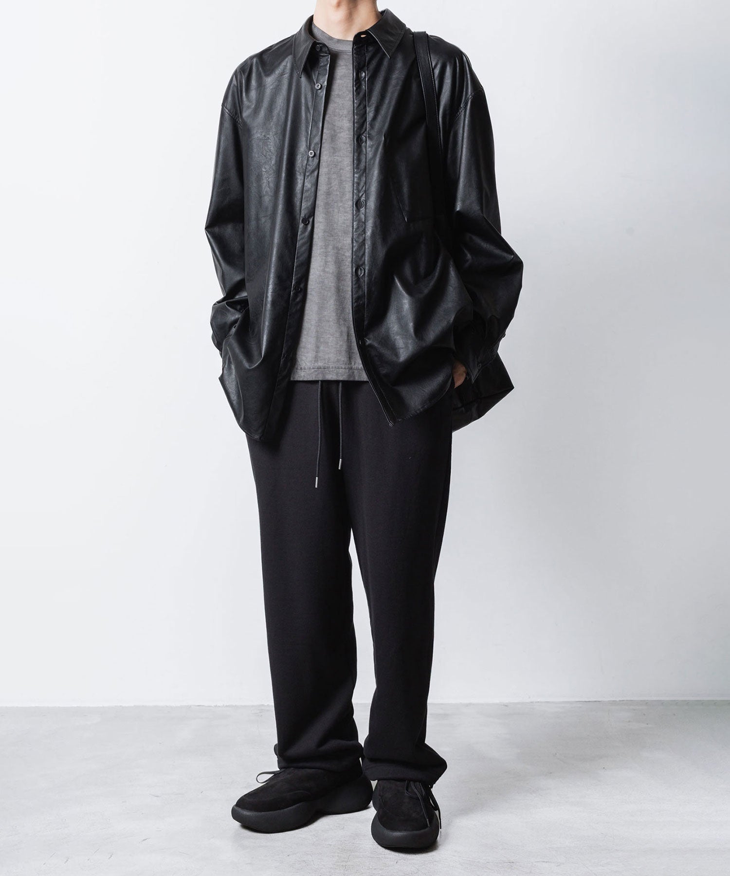 VEIN ヴェインのJUMBERCA TERRY SWEAT PANTS - BLACKの公式通販サイトsession福岡セレクトショップ