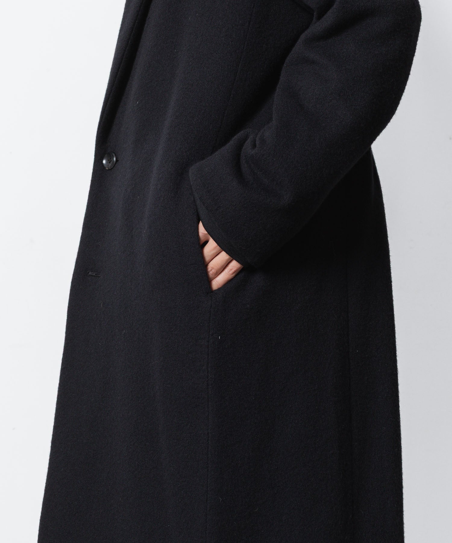 ATTACHMENT アタッチメントのWOOL SHAGGY PADDING CHESTER COAT - BLACKの公式通販サイトsession福岡セレクトショップ
