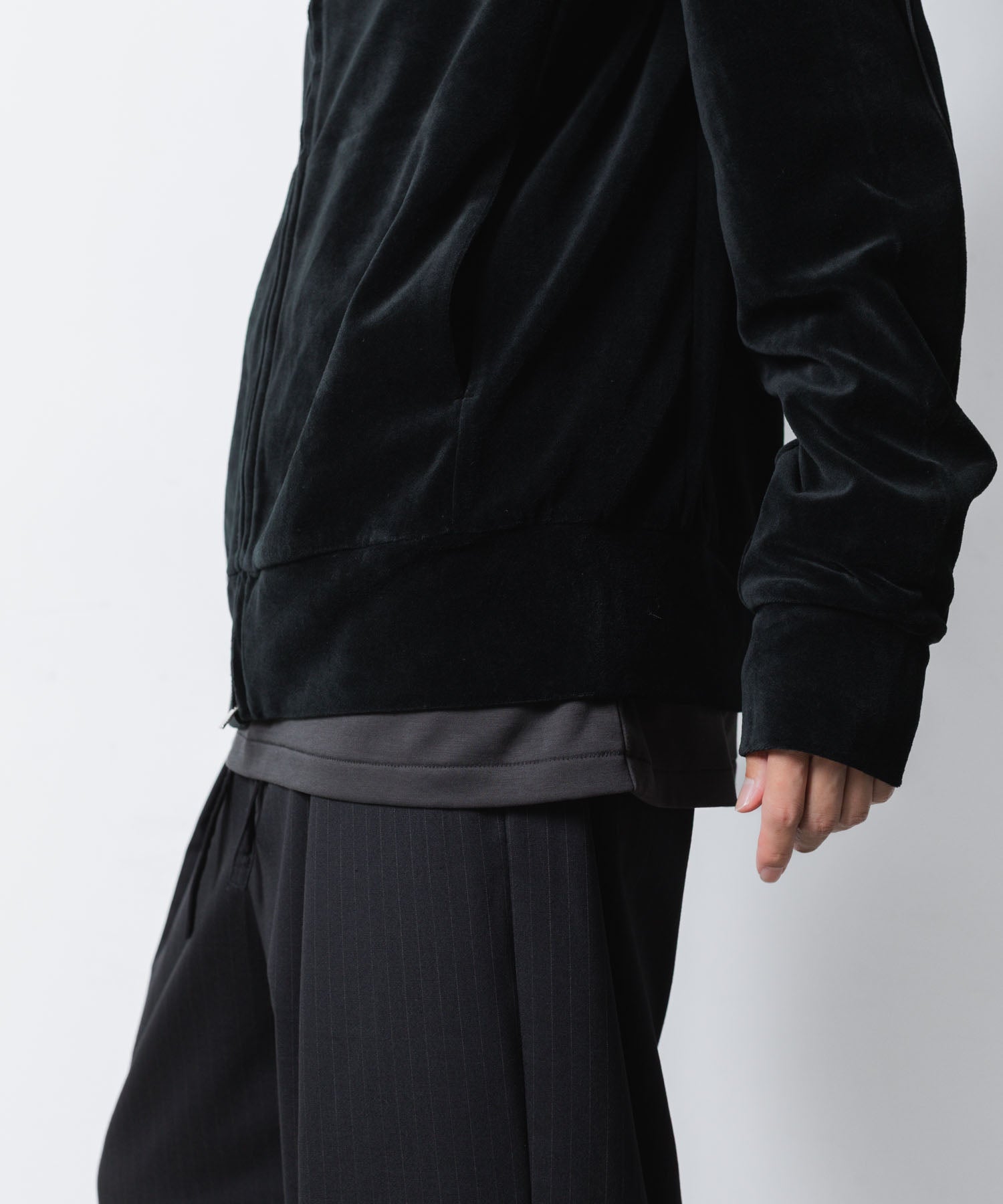 ATTACHMENT アタッチメントのCO/PE VELOR JERSEY TRACK JACKET - BLACKの公式通販サイトsession福岡セレクトショップ