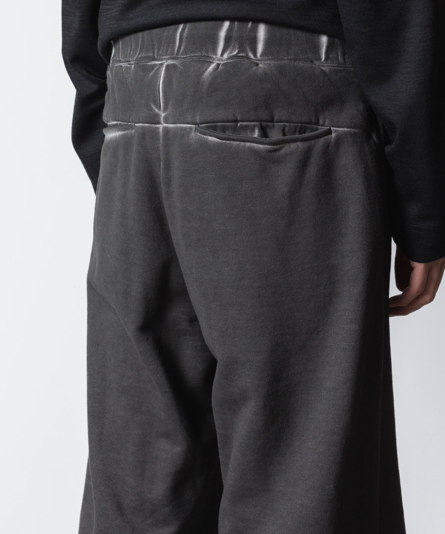 VEIN ヴェインのJUMBERCA TERRY COLD DYED CUT OFF BAGGY TROUSERS - GRAYの公式通販サイトsession福岡セレクトショップ