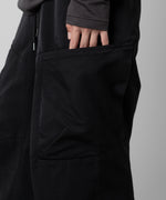 画像をギャラリービューアに読み込む, 【ATTACHMENT】ATTACHMENT アタッチメントのNY/CO TWILL WIDE CARGO TROUSERS - BLACK 公式通販サイトsession福岡セレクトショップ
