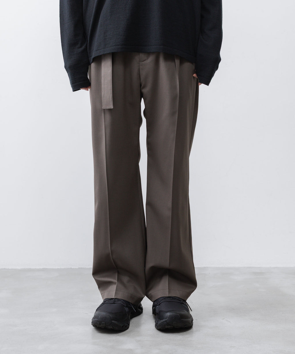 ATTACHMENT / EXCLUSIVE ITEMアタッチメントのWO/PE STRECH GABARDINE BELTED TROUSERS - D.GRAYの公式通販サイトsession福岡セレクトショップ