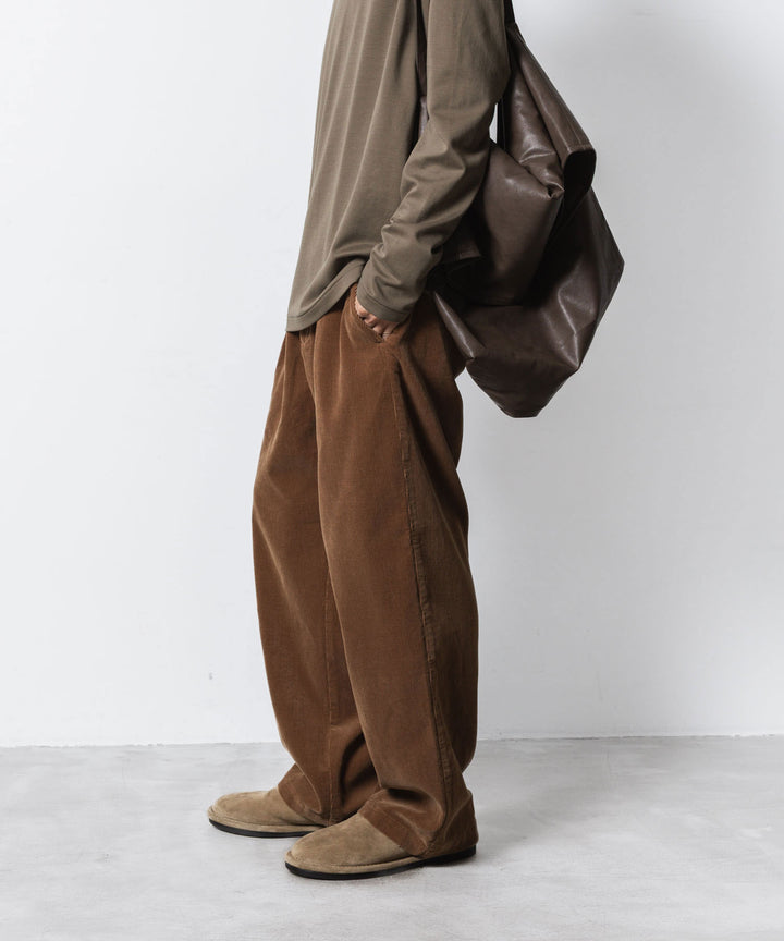 ATTACHMENT アタッチメントのFINX CO CORDUROY 1TUCK WIDE TROUSERS - CAMELの公式通販サイトsession福岡セレクトショップ