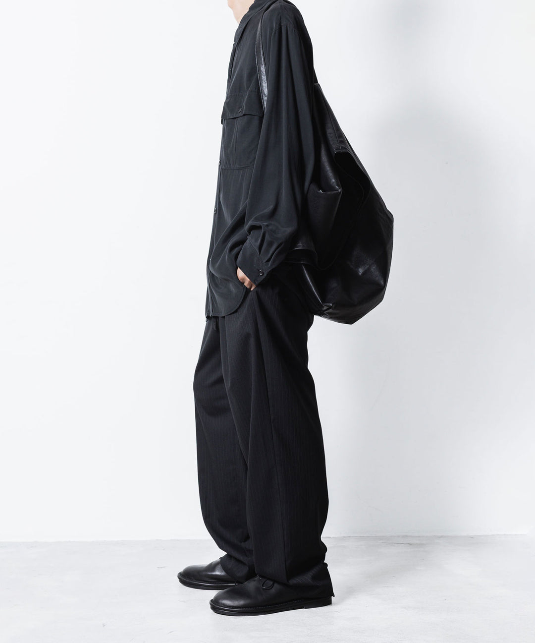 ATTACHMENT アタッチメントのCU/RY FIBRIL TAFFETA PATCH POCKET L/S SHIRT - BLACKの公式通販サイトsession福岡セレクトショップ