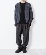 画像をギャラリービューアに読み込む, ATTACHMENT アタッチメント × JOHN SMEDLEYの× JOHN SMEDLEY MERINO EXTRAFINE BUTTONLESS V NECK CARDIGAN - D.GRAYの公式通販サイトsession福岡セレクトショップ
