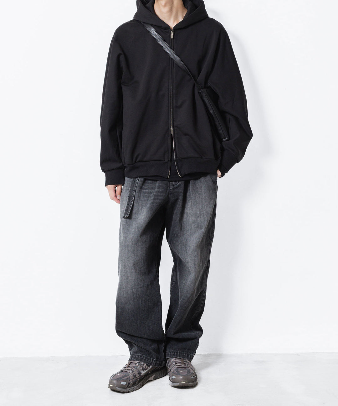 ATTACHMENT アタッチメントのCO STRECH TERRY ZIP UP HOODIE - BLACKの公式通販サイトsession福岡セレクトショップ