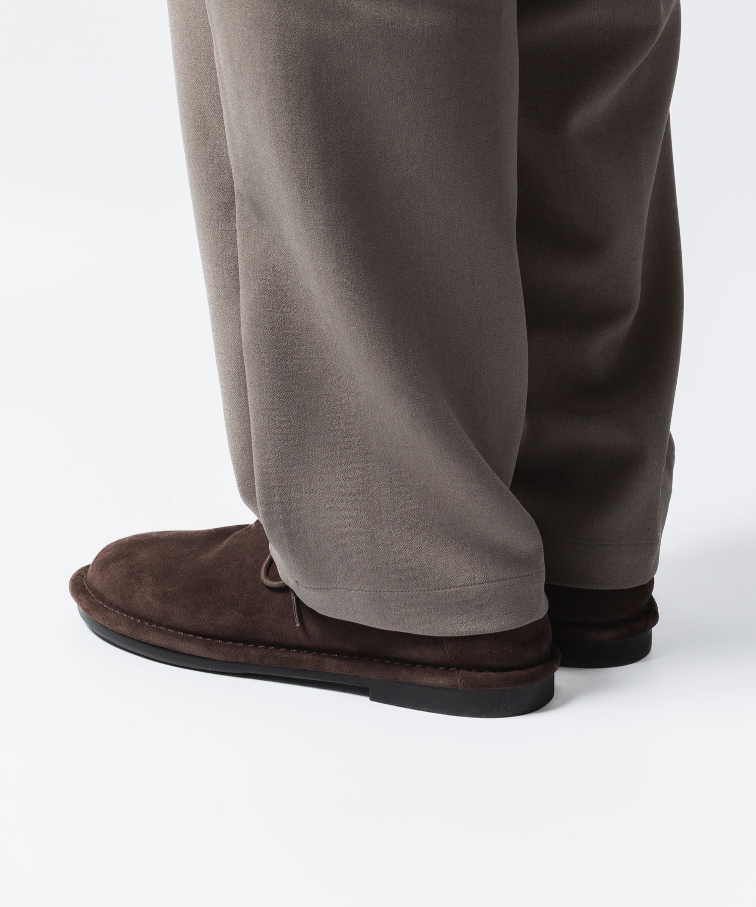 ATTACHMENT アタッチメントのCOW LEATHER SUEDE BABOUCHE - BROWNの公式通販サイトsession福岡セレクトショップ