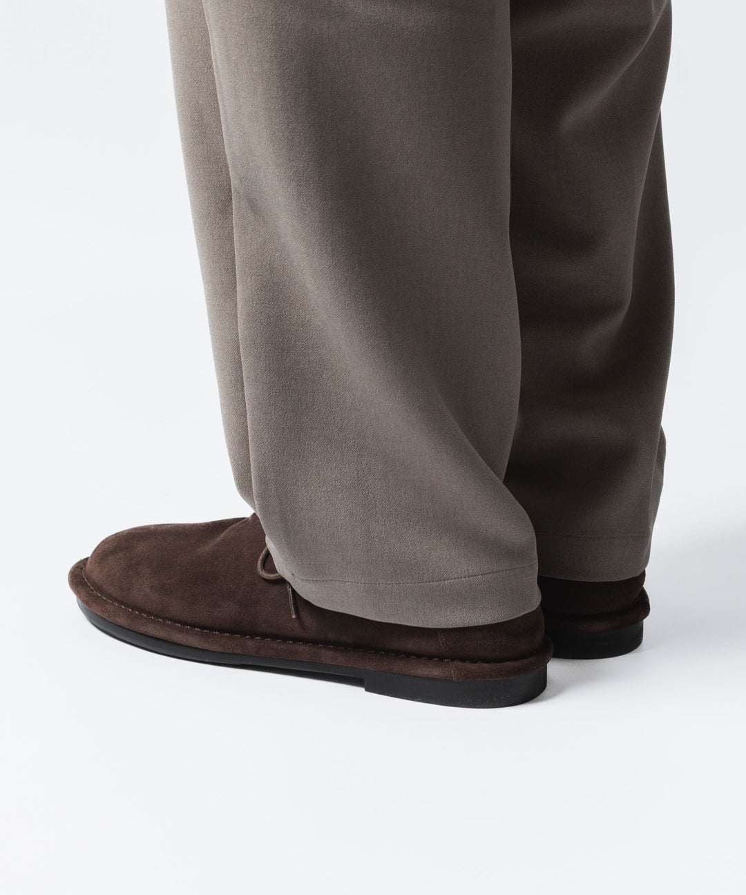 ATTACHMENT アタッチメントのCOW LEATHER SUEDE BABOUCHE - BROWNの公式通販サイトsession福岡セレクトショップ