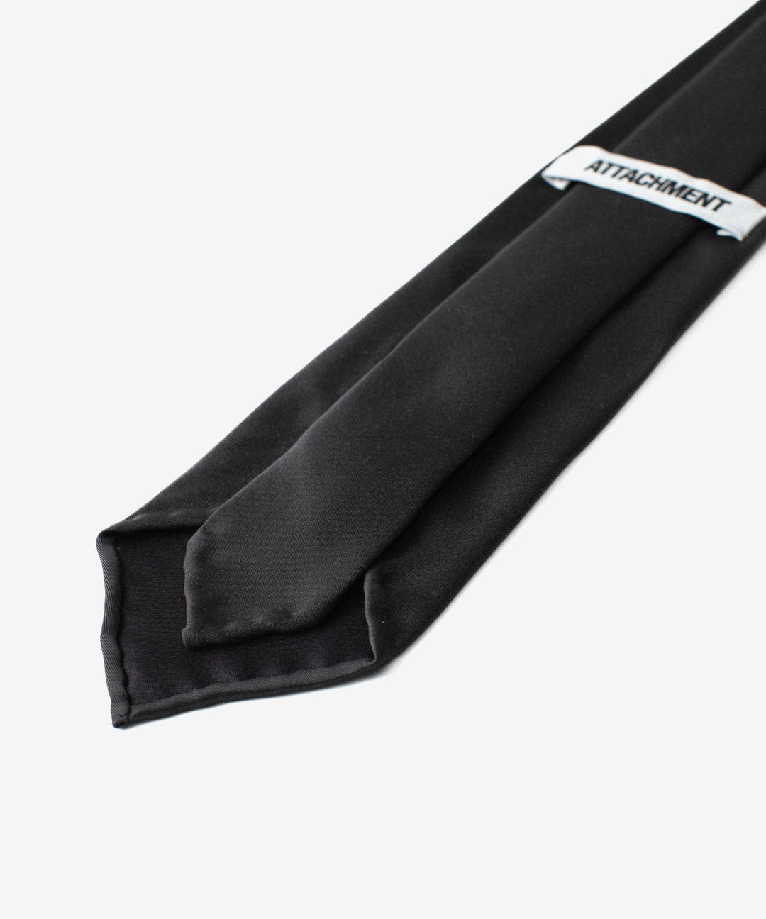 ATTACHMENT アタッチメントのSILK SATIN TIE - BLACKの公式通販サイトsession福岡セレクトショップ