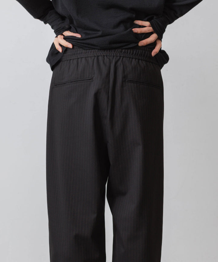 ATTACHMENT アタッチメントのT/W/SI STRETCH GABARDINE 1TUCK EASY TROUSERS - S.BLACKの公式通販サイトsession福岡セレクトショップ