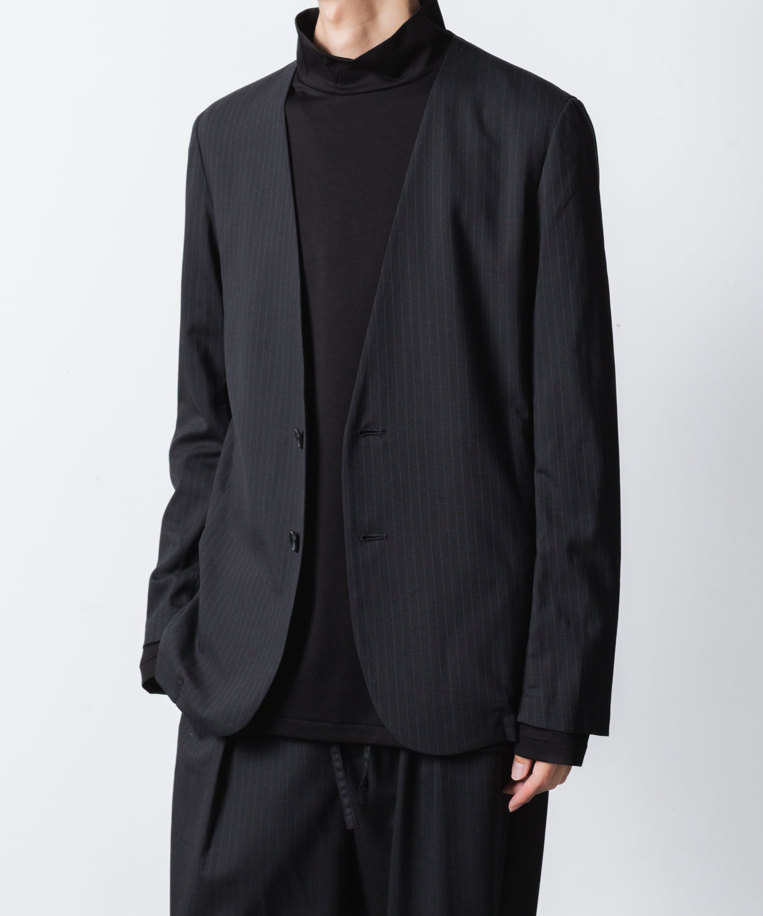 ATTACHMENT アタッチメントのT/W/SI STRETCH GABARDINE COLLARLESS JKT - S.BLACKの公式通販サイトsession福岡セレクトショップ