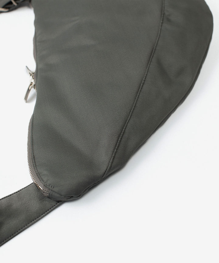 VEIN ヴェインのREVERSE SATIN SHOULDER BAG - KHAKIの公式通販サイトsession福岡セレクトショップ