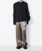 画像をギャラリービューアに読み込む, VEIN ヴェインのRY PIGMENT PRINT SATIN EASY WIDE TROUSERS - KHAKI GRAYの公式通販サイトsession福岡セレクトショップ
