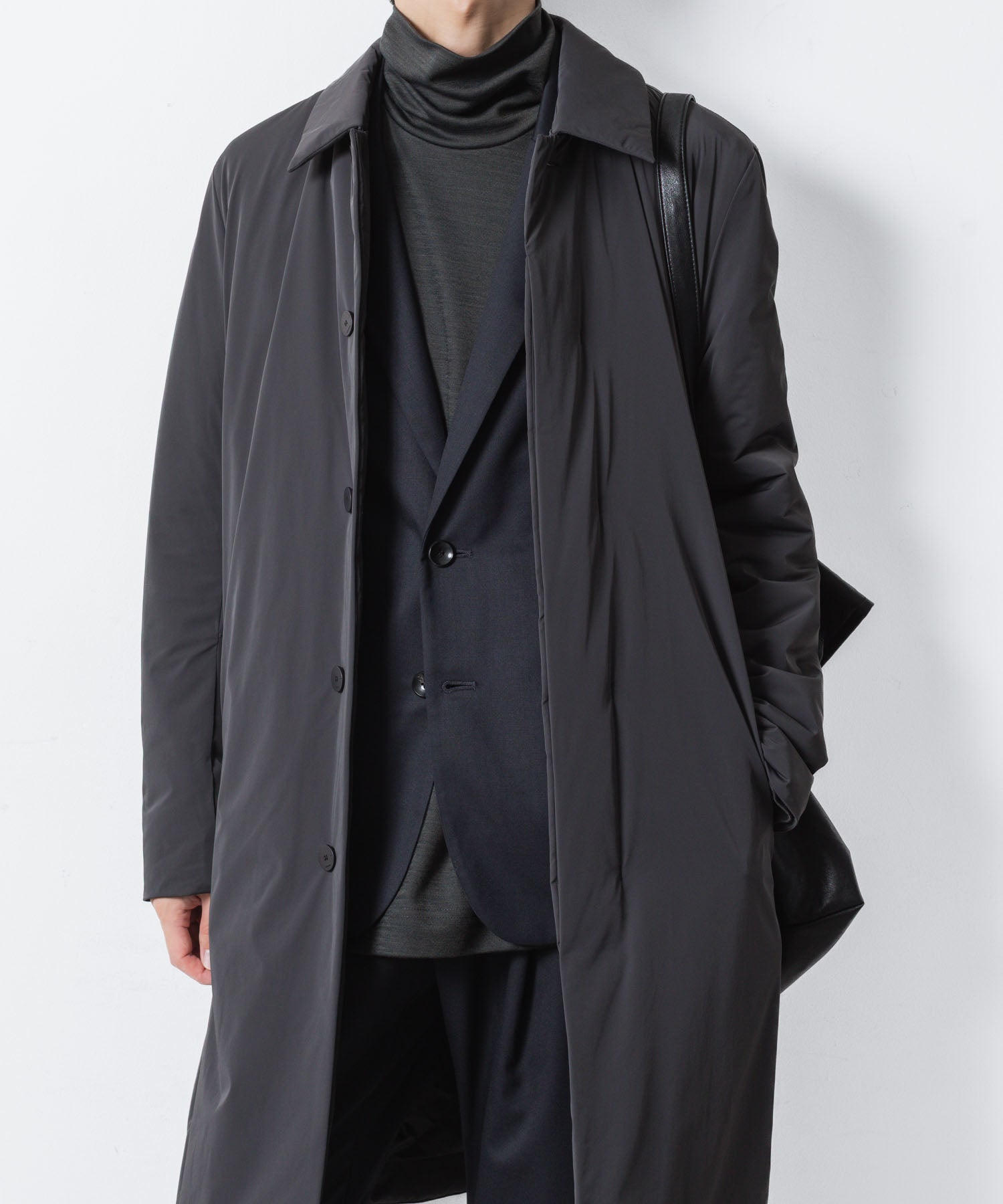 ATTACHMENT アタッチメントのT/W/SI STRETCH GABARDINE REGULAR FIT EASY TROUSERS - D.NAVYの公式通販サイトsession福岡セレクトショップ